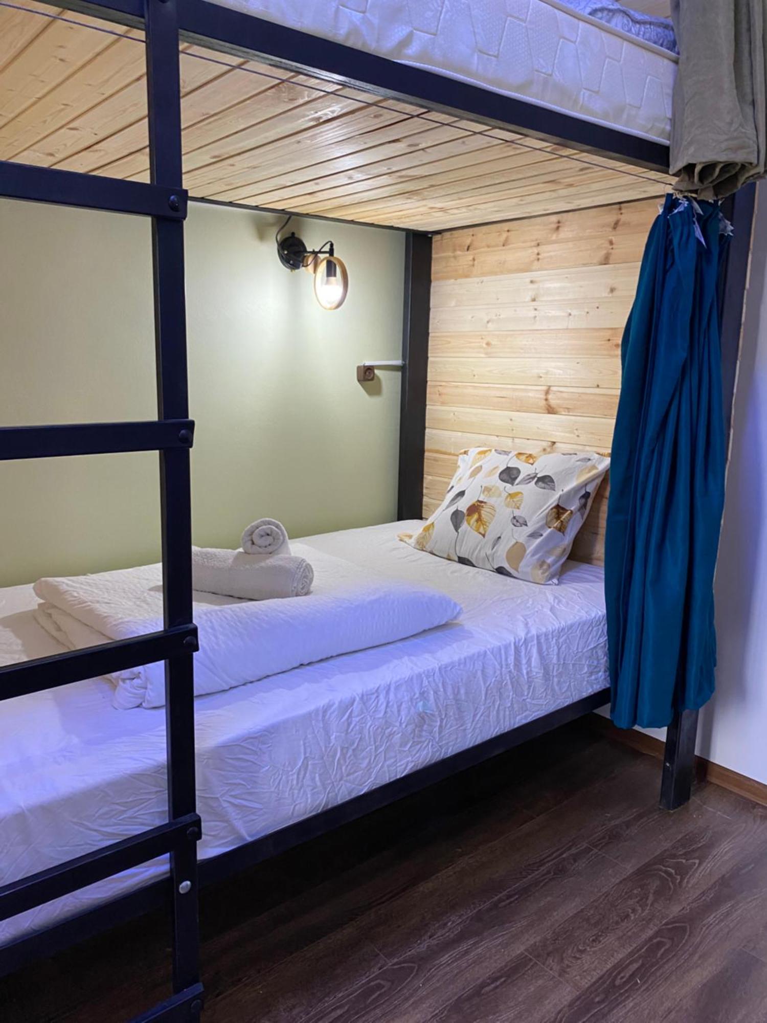 Relax Station Hotel Kutaisi Ngoại thất bức ảnh