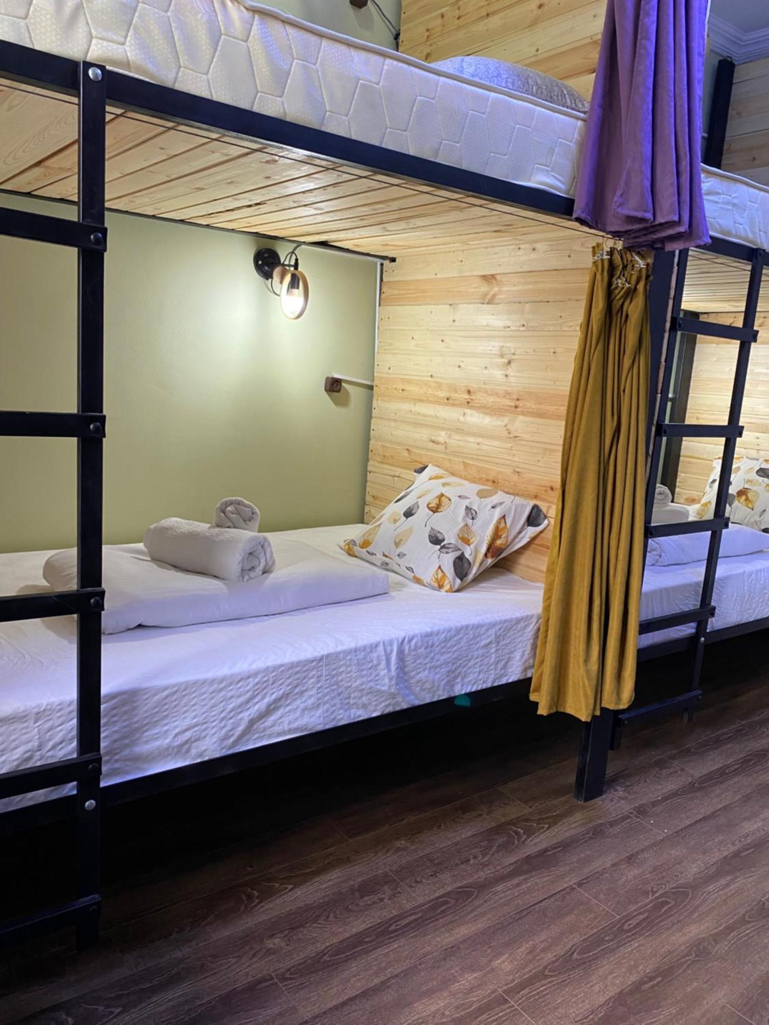 Relax Station Hotel Kutaisi Ngoại thất bức ảnh
