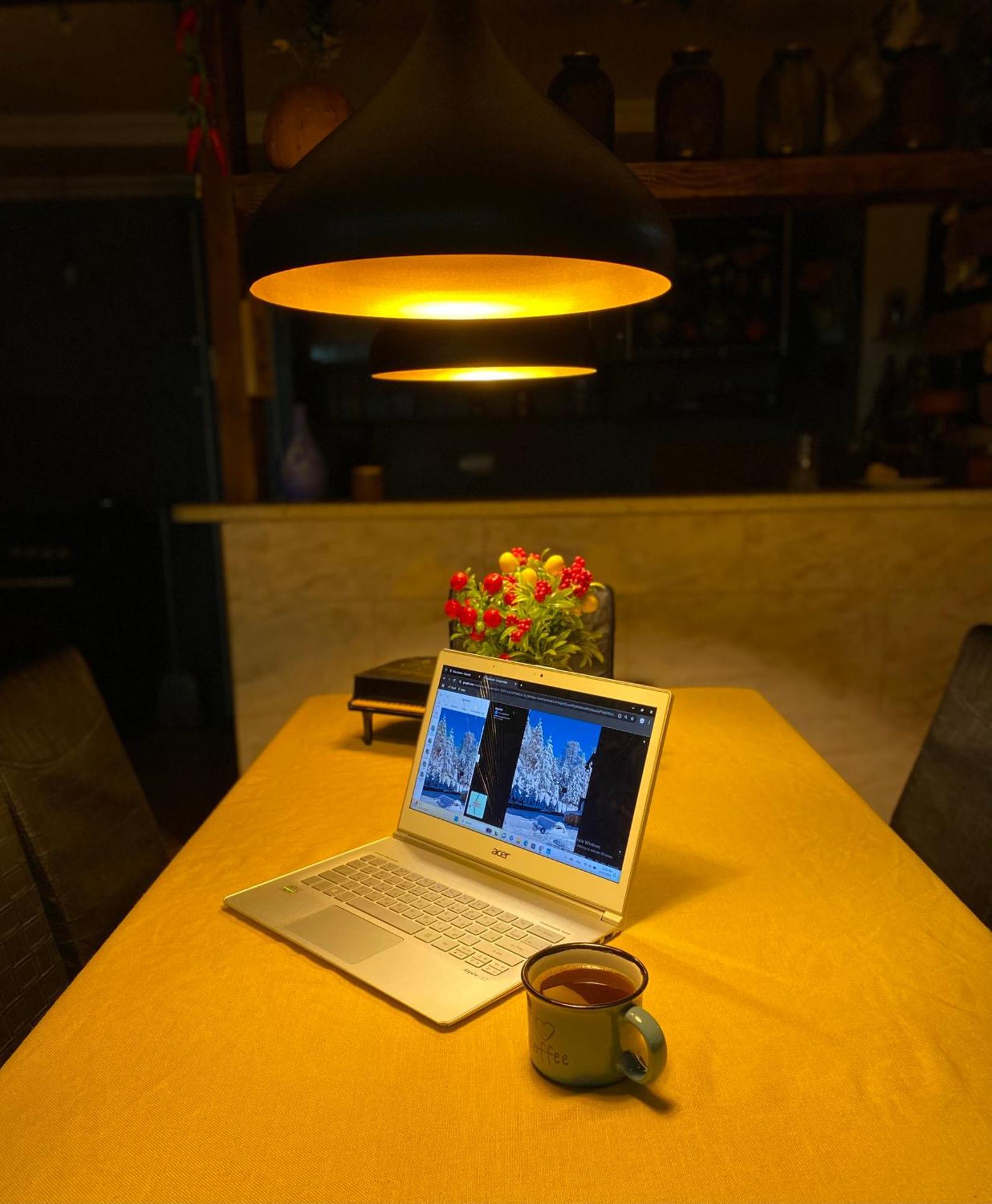 Relax Station Hotel Kutaisi Ngoại thất bức ảnh