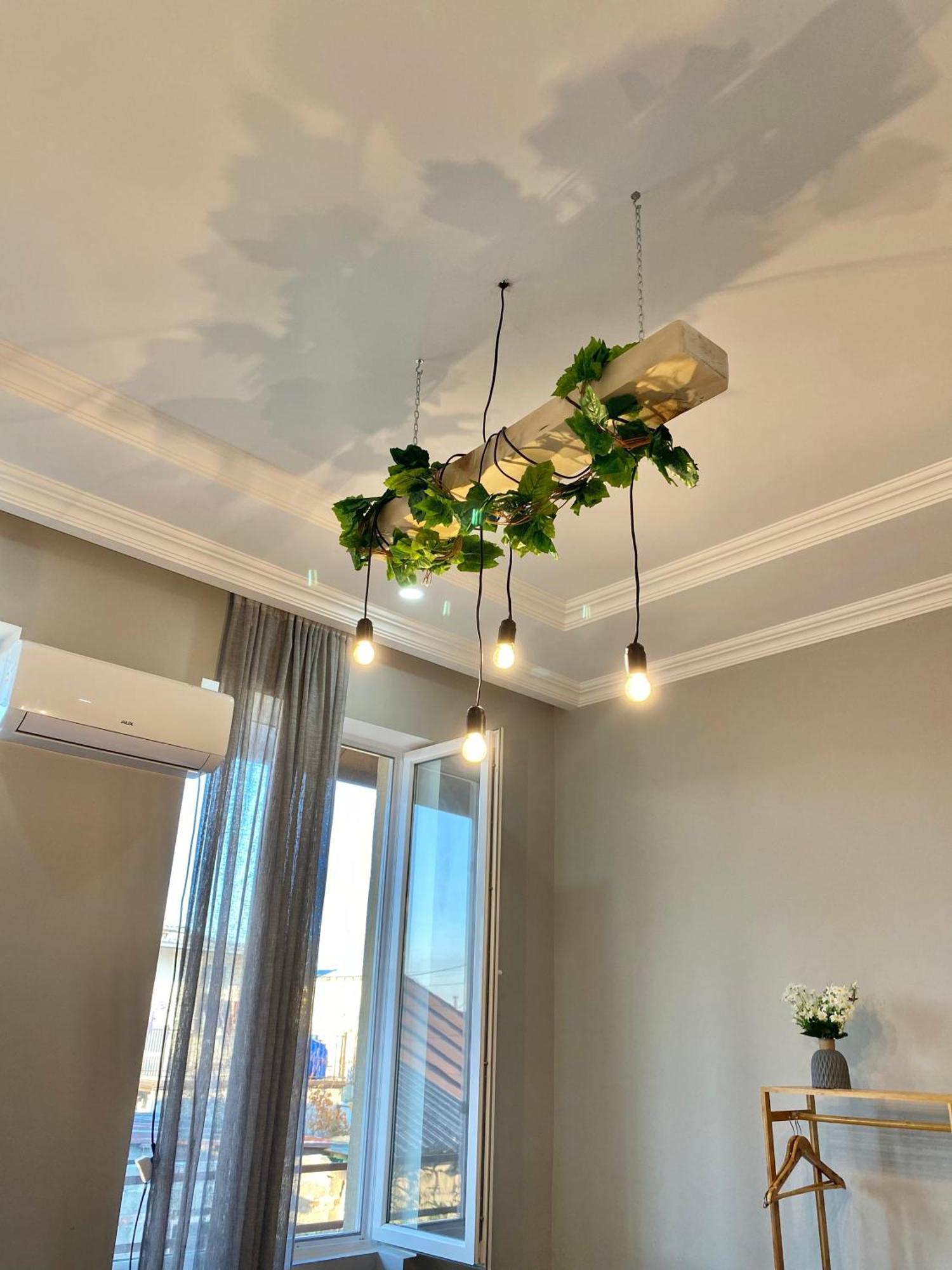 Relax Station Hotel Kutaisi Ngoại thất bức ảnh